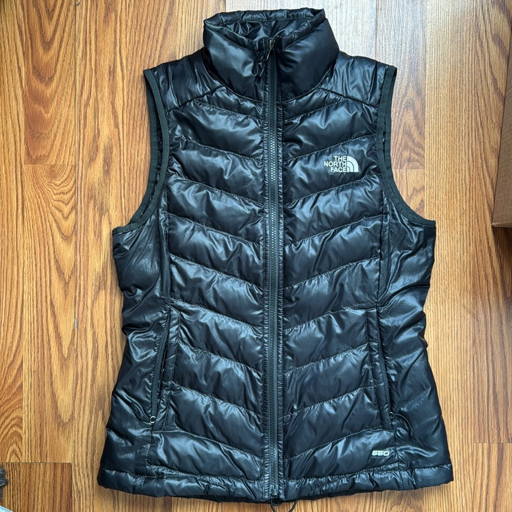 the north face black puffer vest size S small